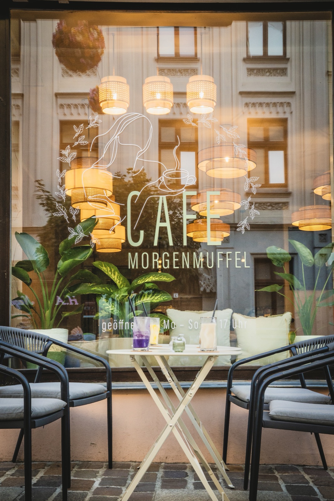 Außenansicht des Café Morgenmuffel in Torgau