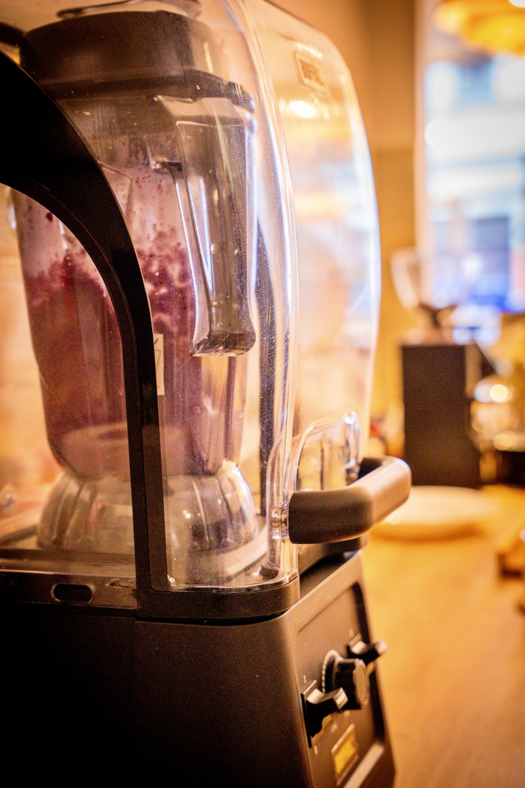 Fruchtiger Frappé im Café Morgenmuffel